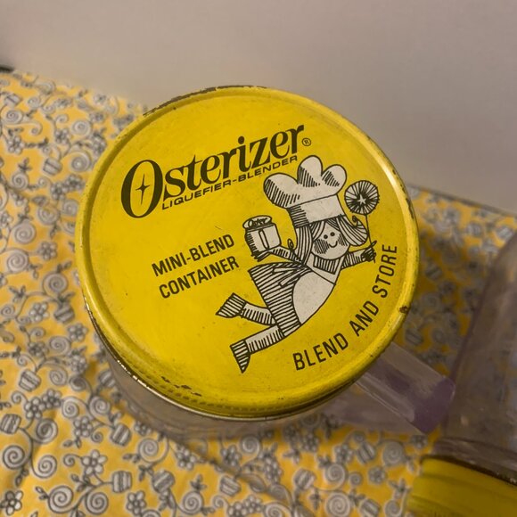 FOOD STORAGE - 2 Vintage Osterizer MINI BLEND jar plastic containers w/ handles - Picture 7 of 14